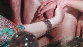 Anyone but my husband (1975) – Blowjobs & Cumshots Cut
