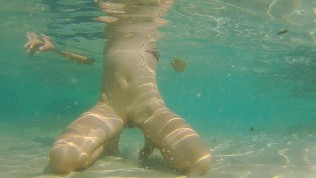 Island FUCK adventure & underwater sperm liking from vagina