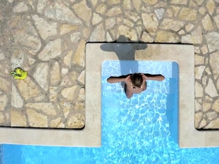 Cherry Kiss – Pool Session Sinematica #Hardcore