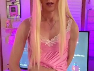 Amateur Solo Shemale Masturbation